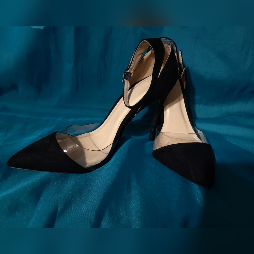 Black & Clear heels 7